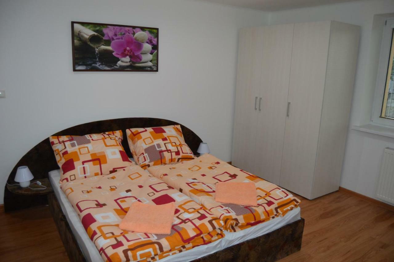 Privat Velvet Guest House Turcianske Teplice Exterior photo